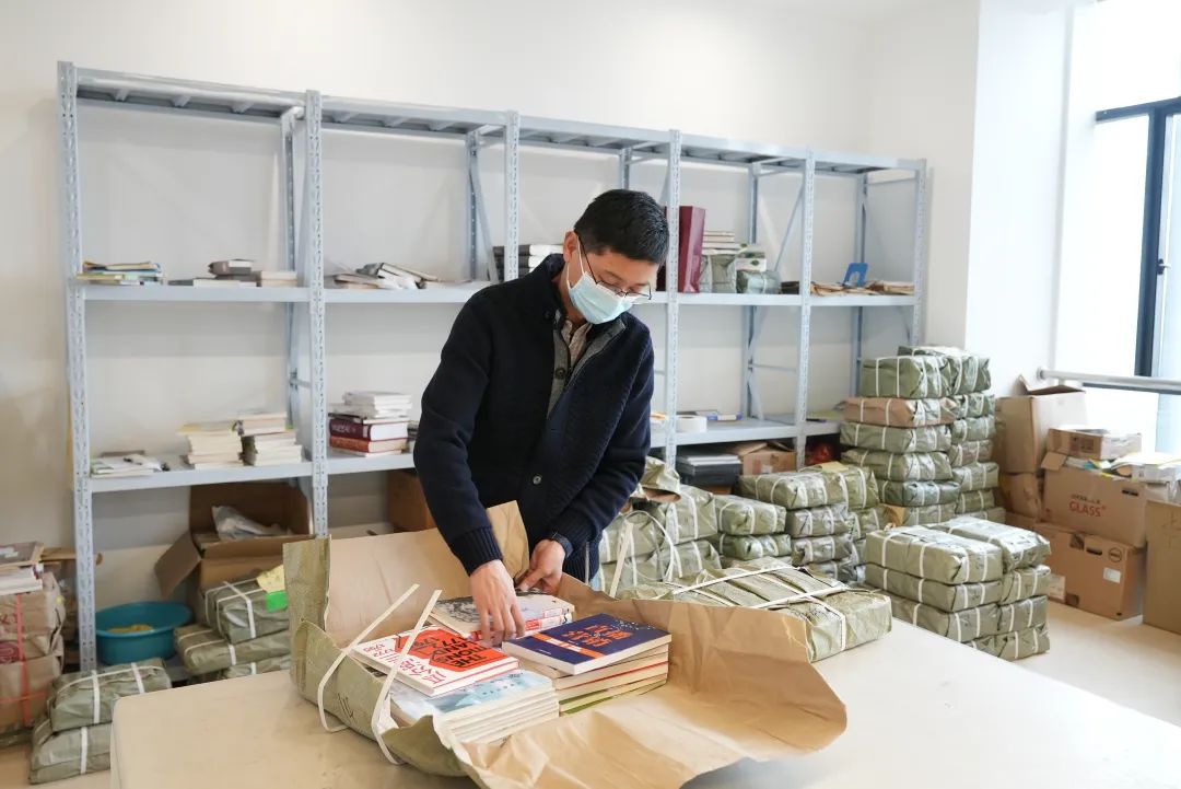 0327_090640_326.jpg 2.jpg