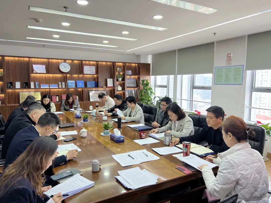 0328_144832_956.jpg b.jpg