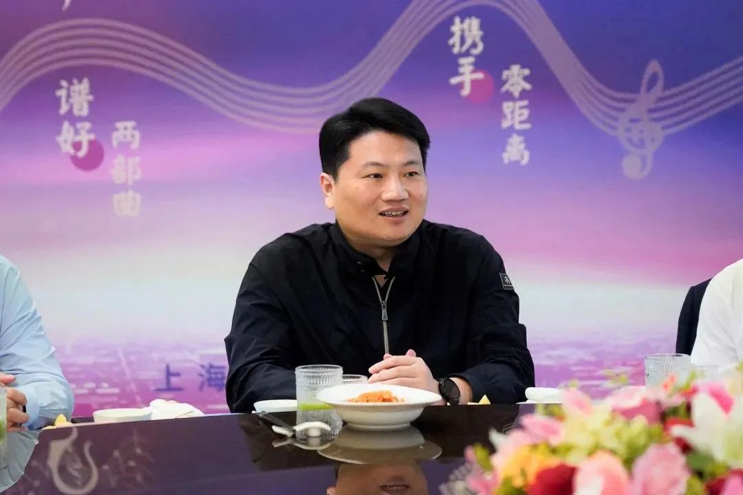 0421_155144_912.jpg 2.jpg