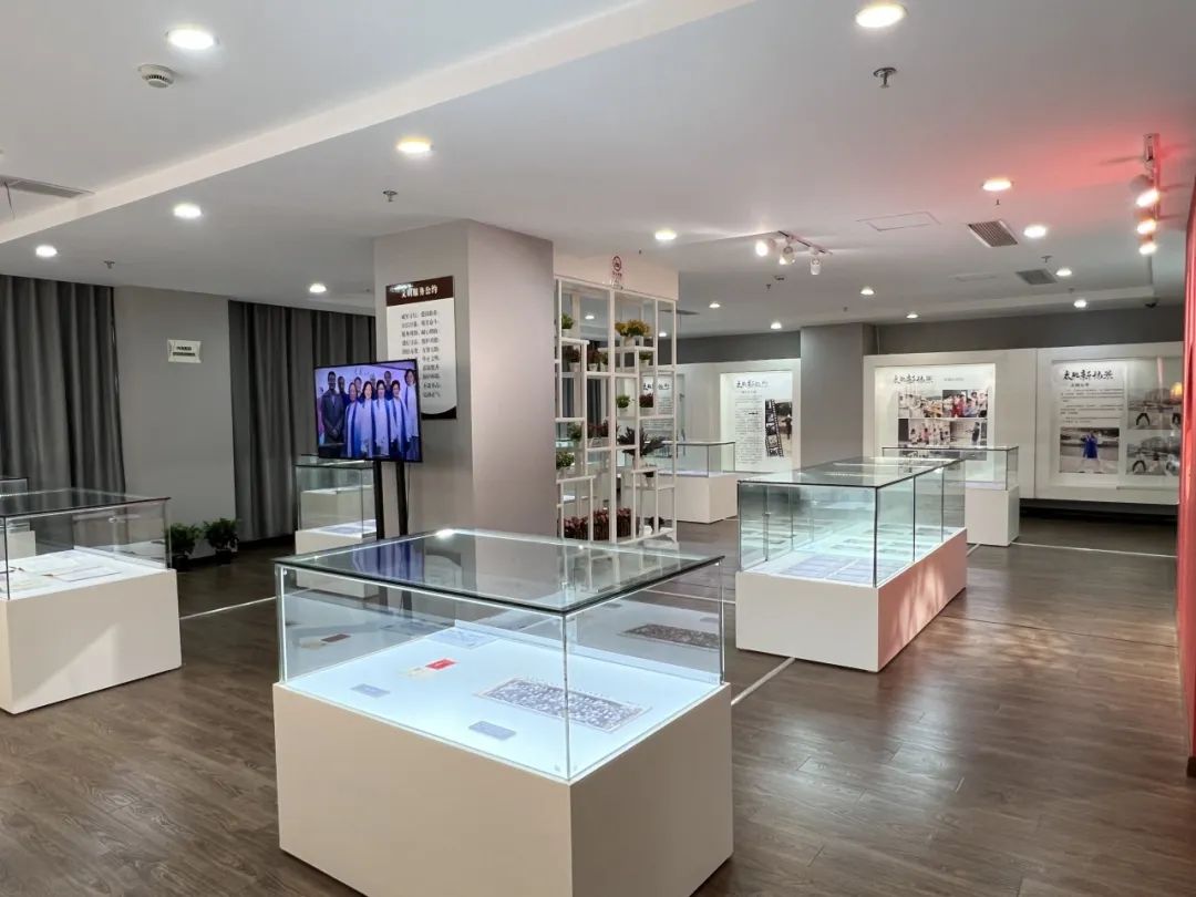 1023_094759_775.jpg 4.jpg