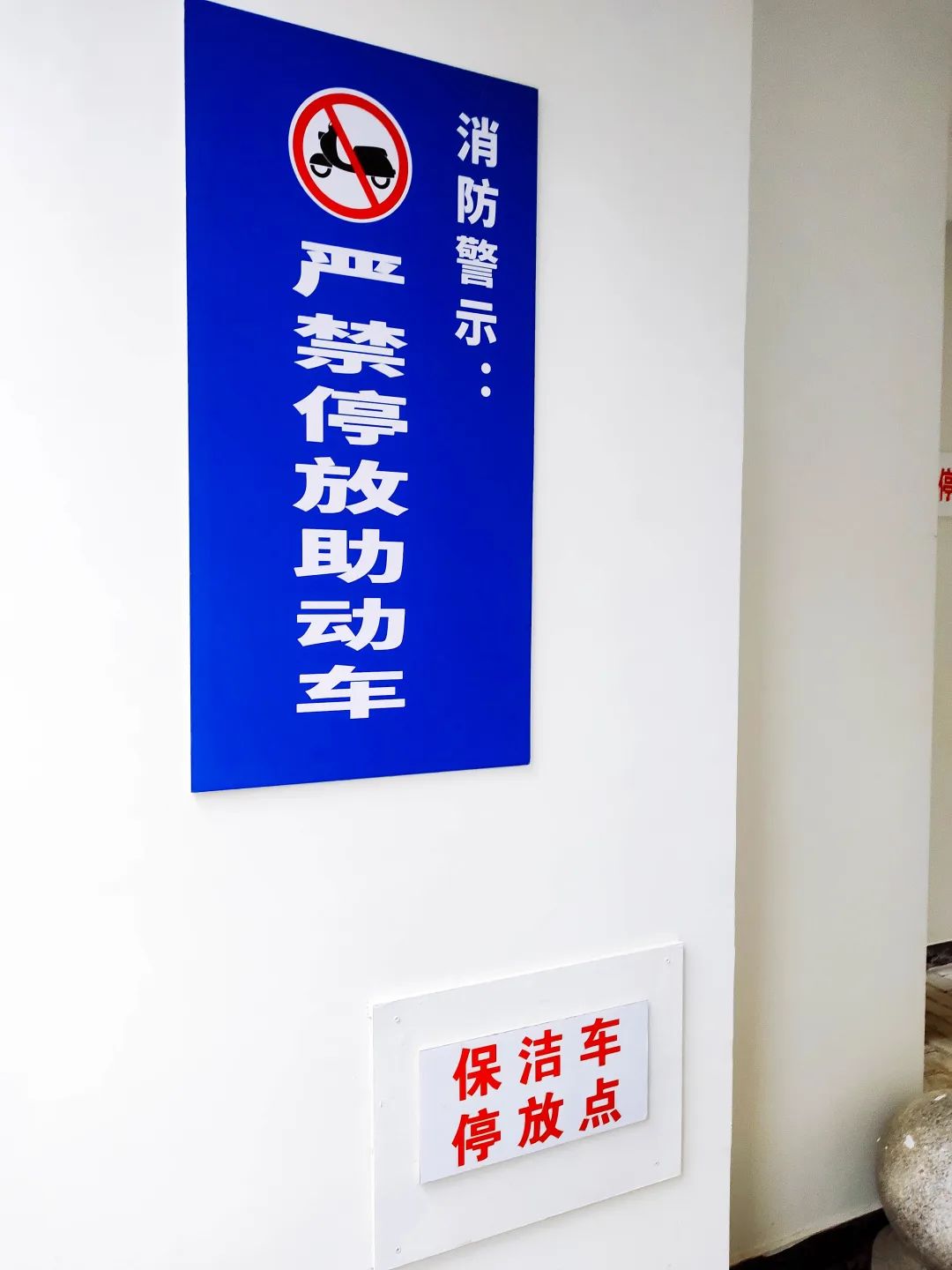 0109_130153_175.jpg 0109_130153_175.jpg