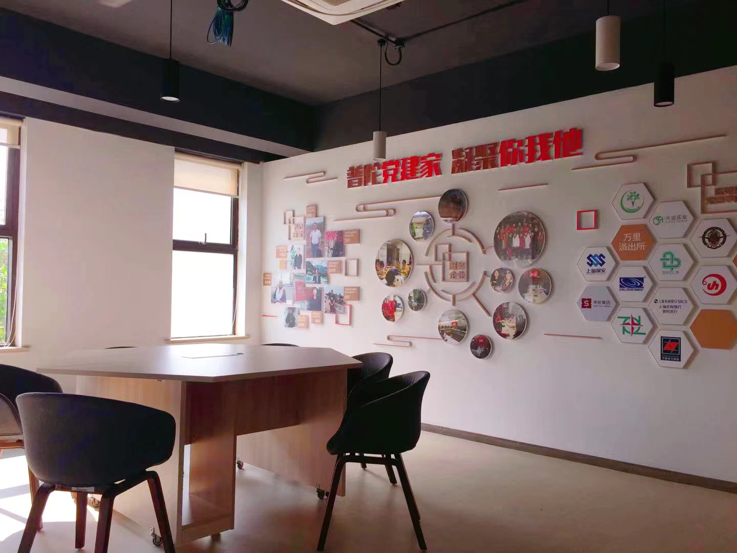 0116_130227_822.jpg 0116_130227_822.jpg