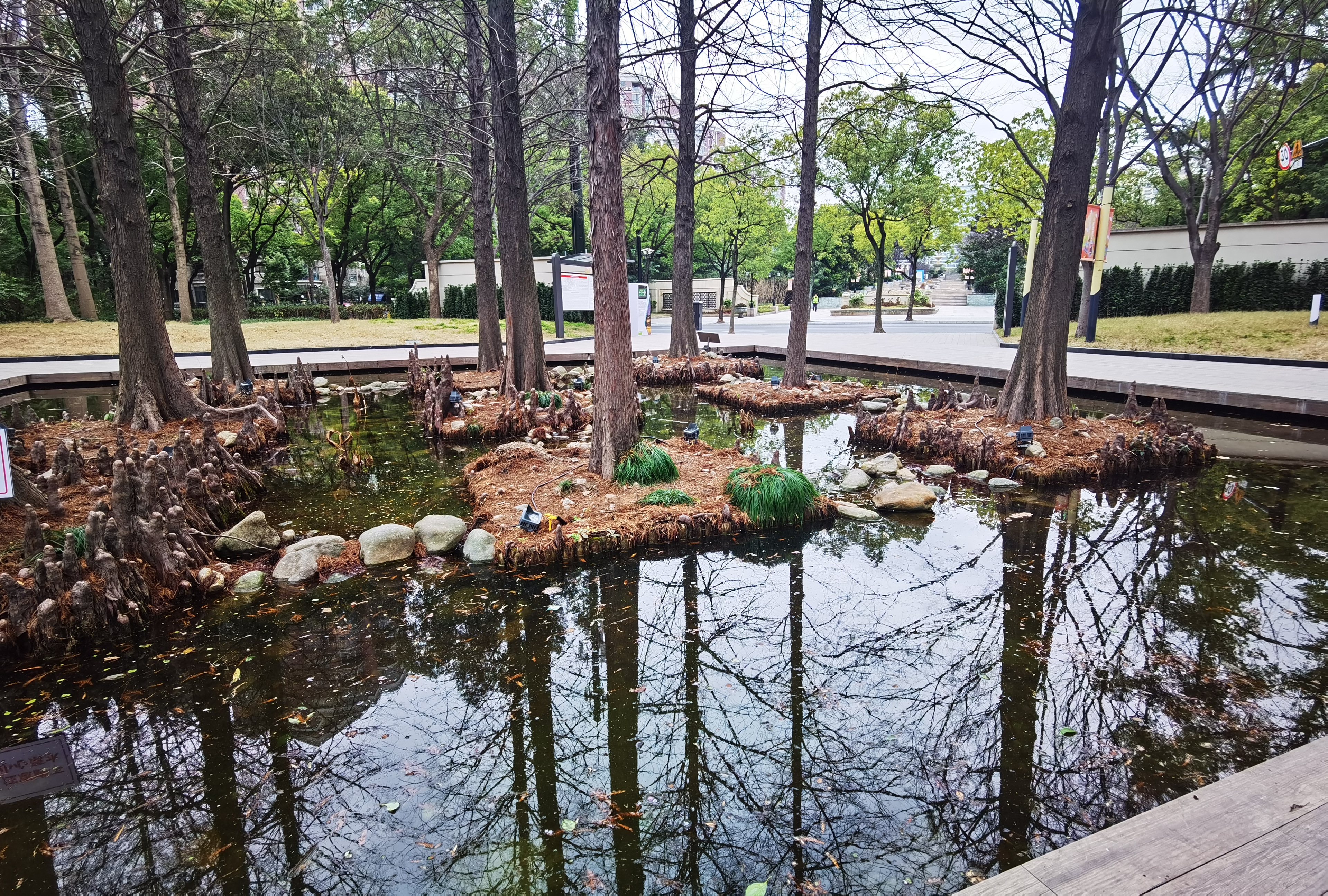 0207_142607_244.jpg 0207_142607_244.jpg