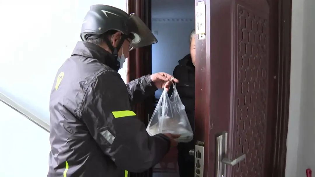 0228_154759_300.jpg 0228_154759_300.jpg