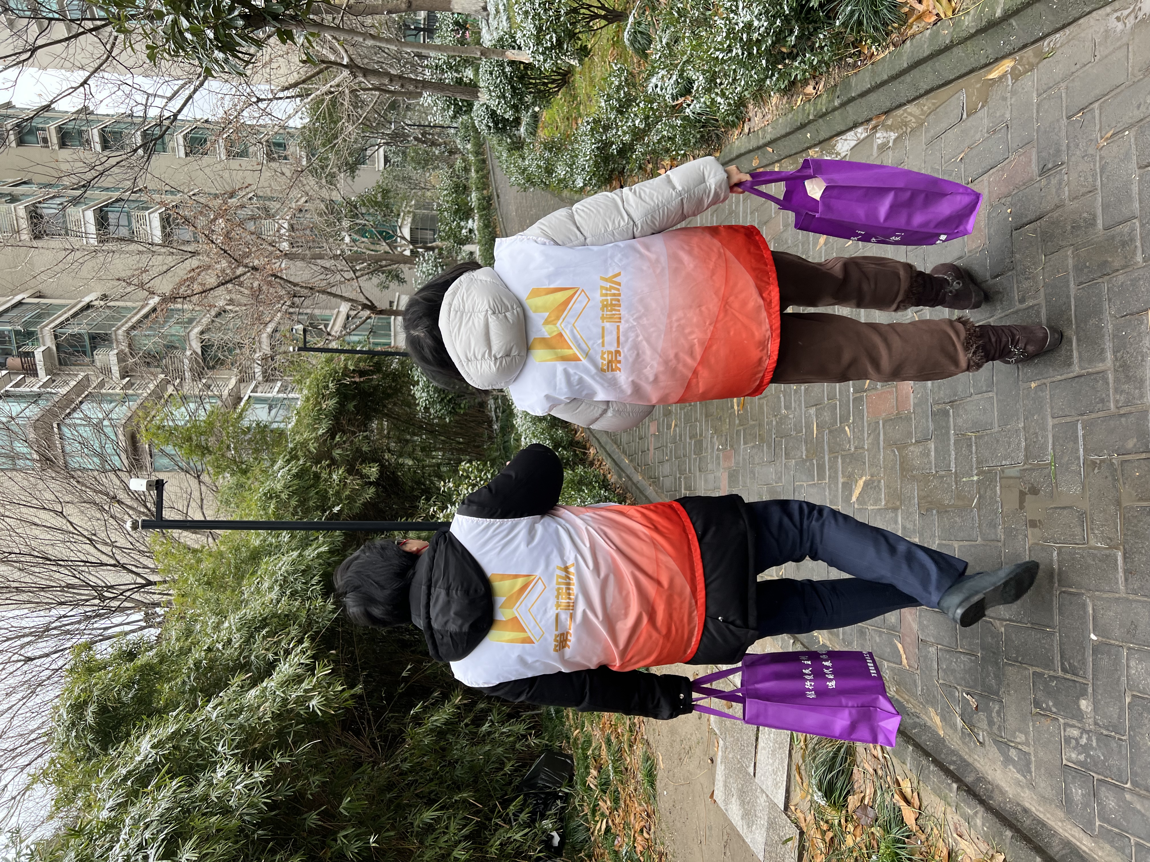 0331_135943_460.jpg 0331_135943_460.jpg