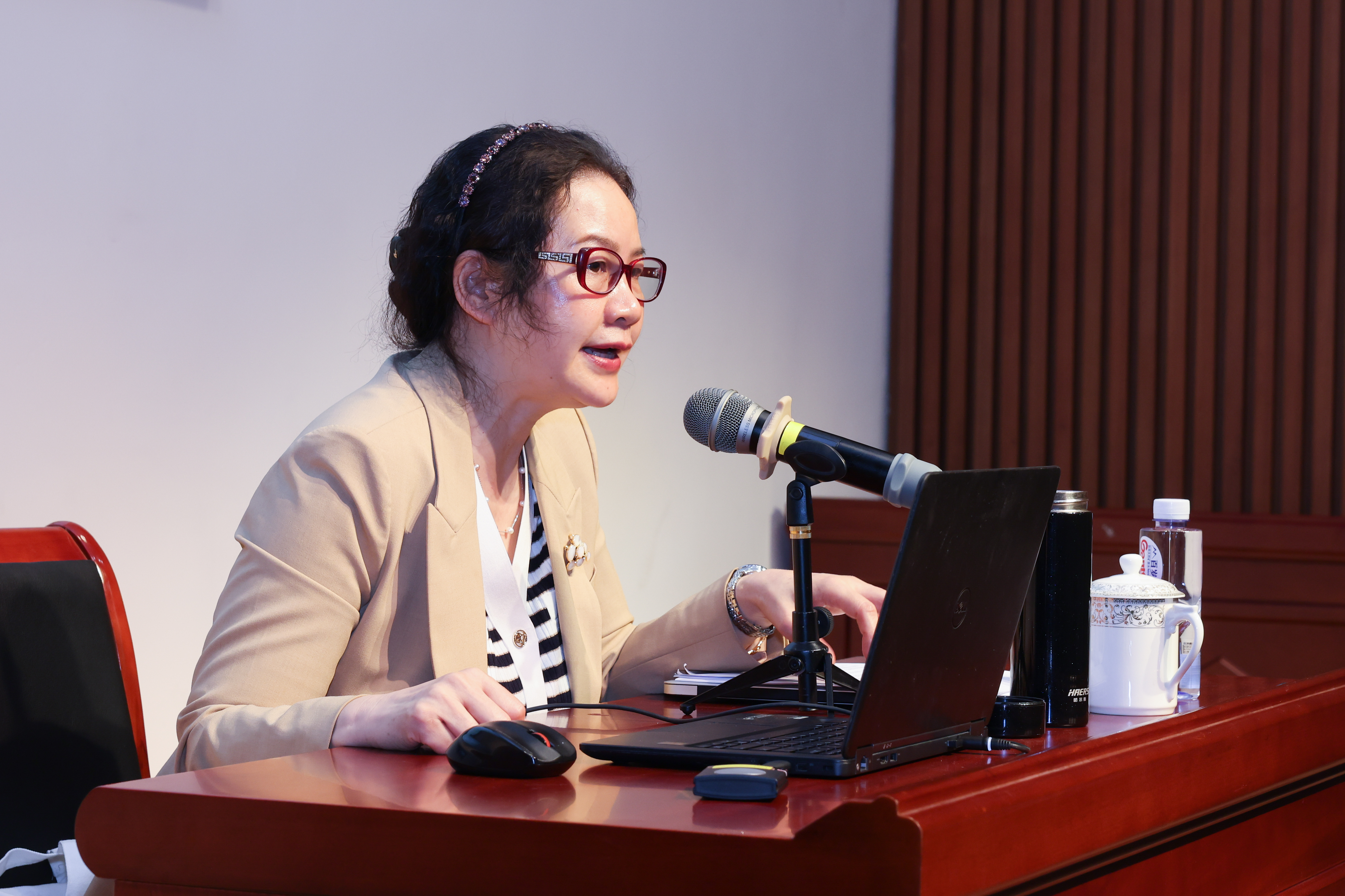 0424_160207_562.jpg 0424_160207_562.jpg