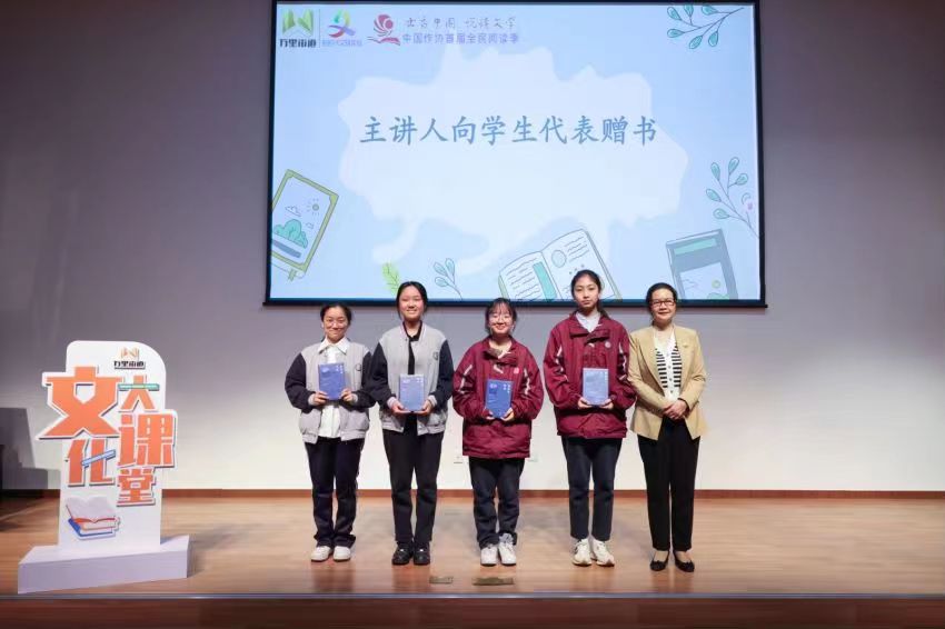 0424_160131_356.jpg 0424_160131_356.jpg