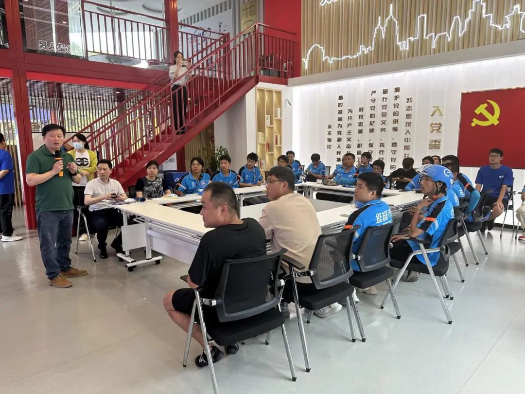 0725_141643_117.jpg 0725_141643_117.jpg