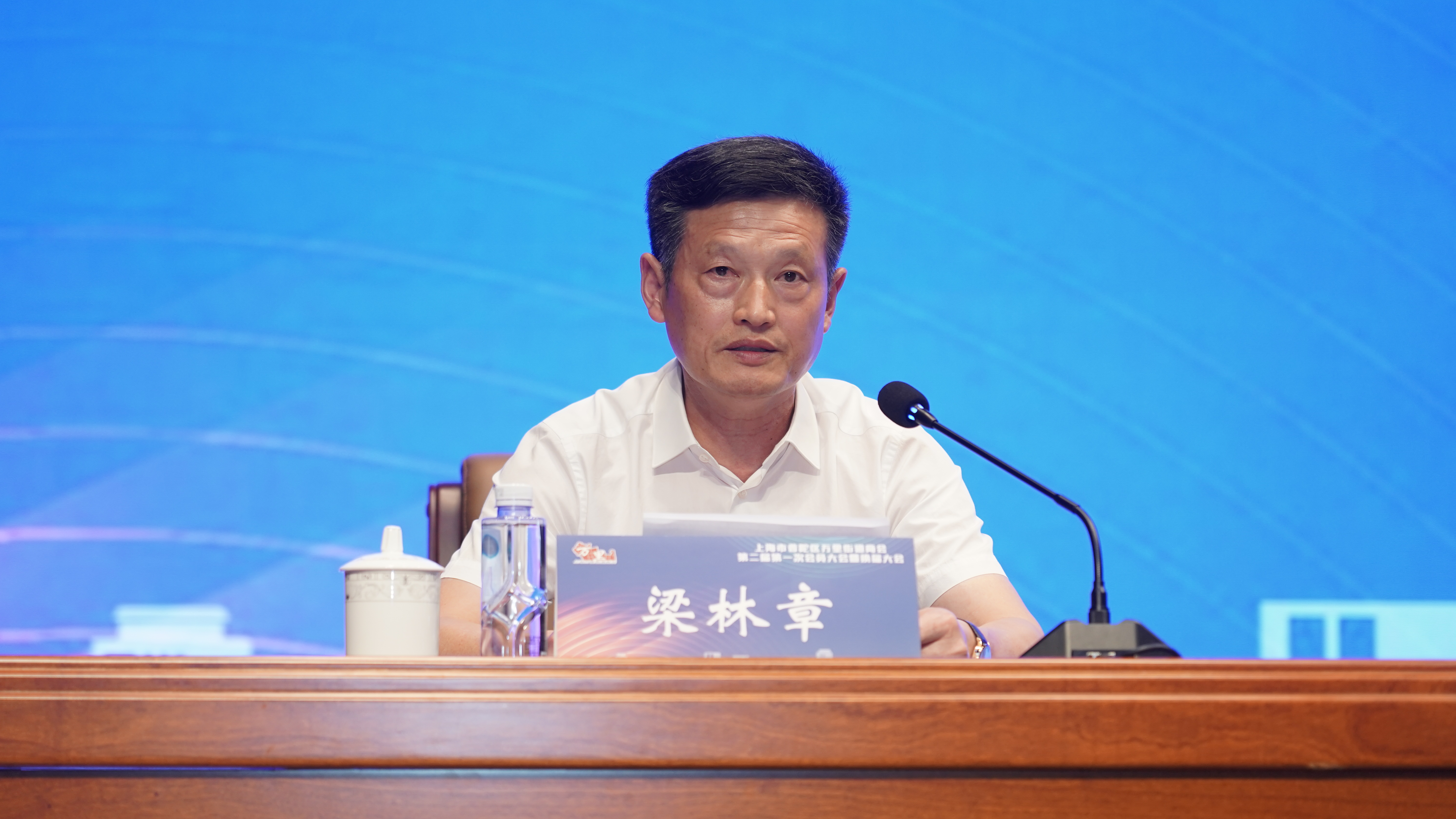 0822_121501_868.jpg 0822_121501_868.jpg