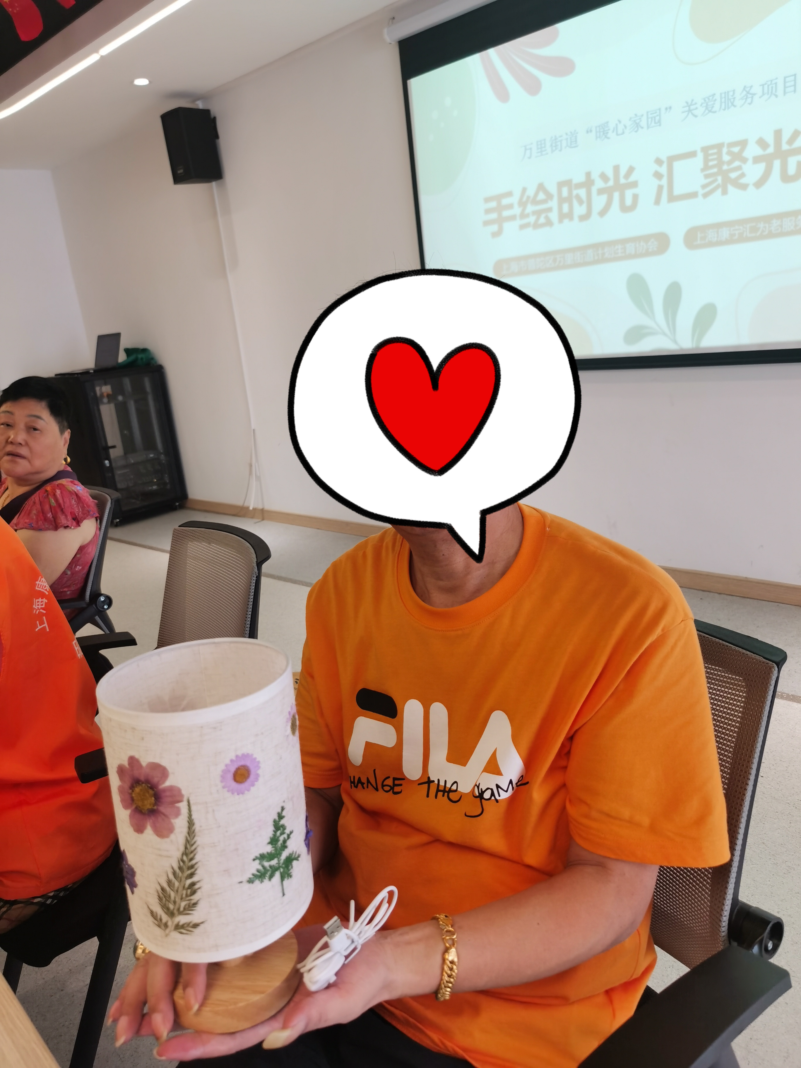 0822_124923_747.jpg 0822_124923_747.jpg