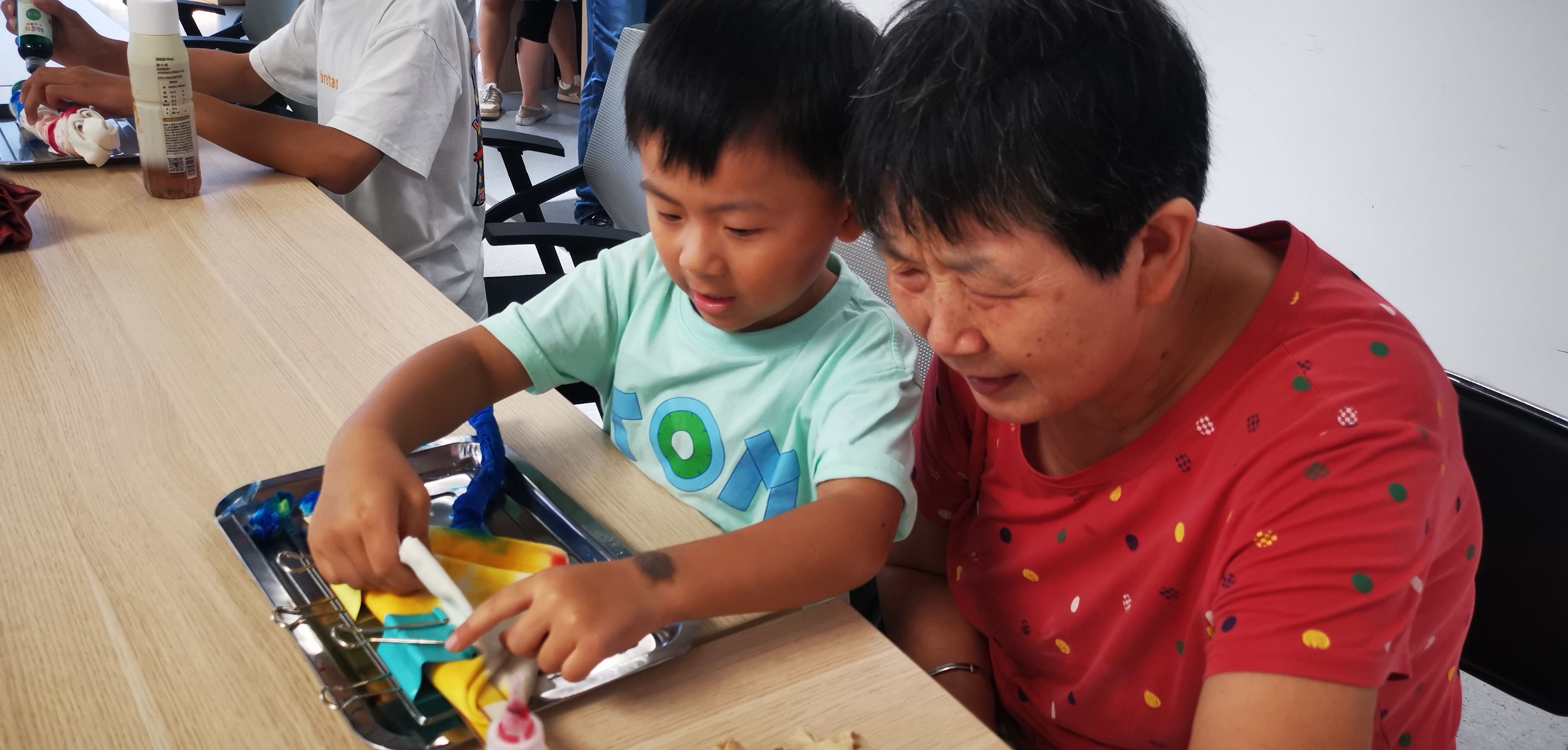 0830_095042_228.jpg 0830_095042_228.jpg