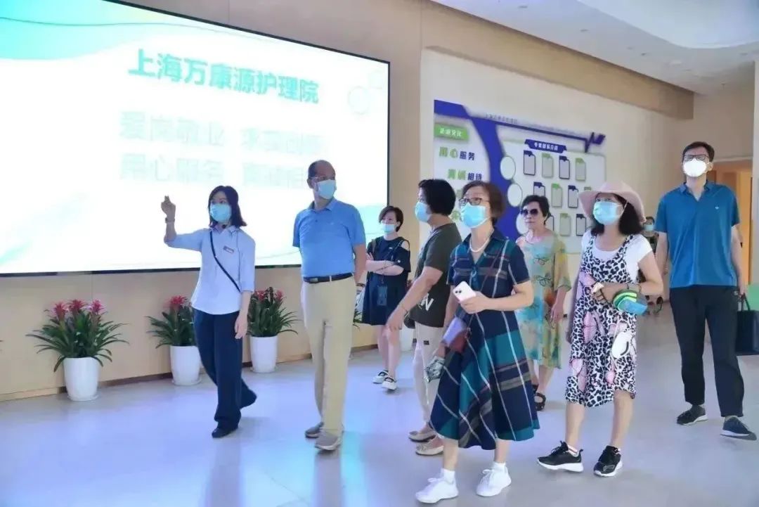 0915_152416_967.jpg 0915_152416_967.jpg