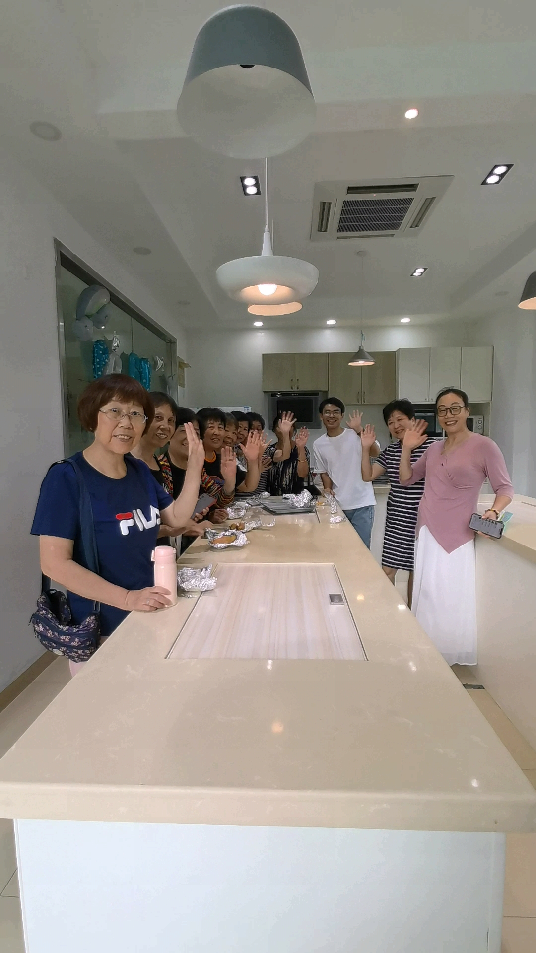 0921_094700_498.jpg 0921_094700_498.jpg