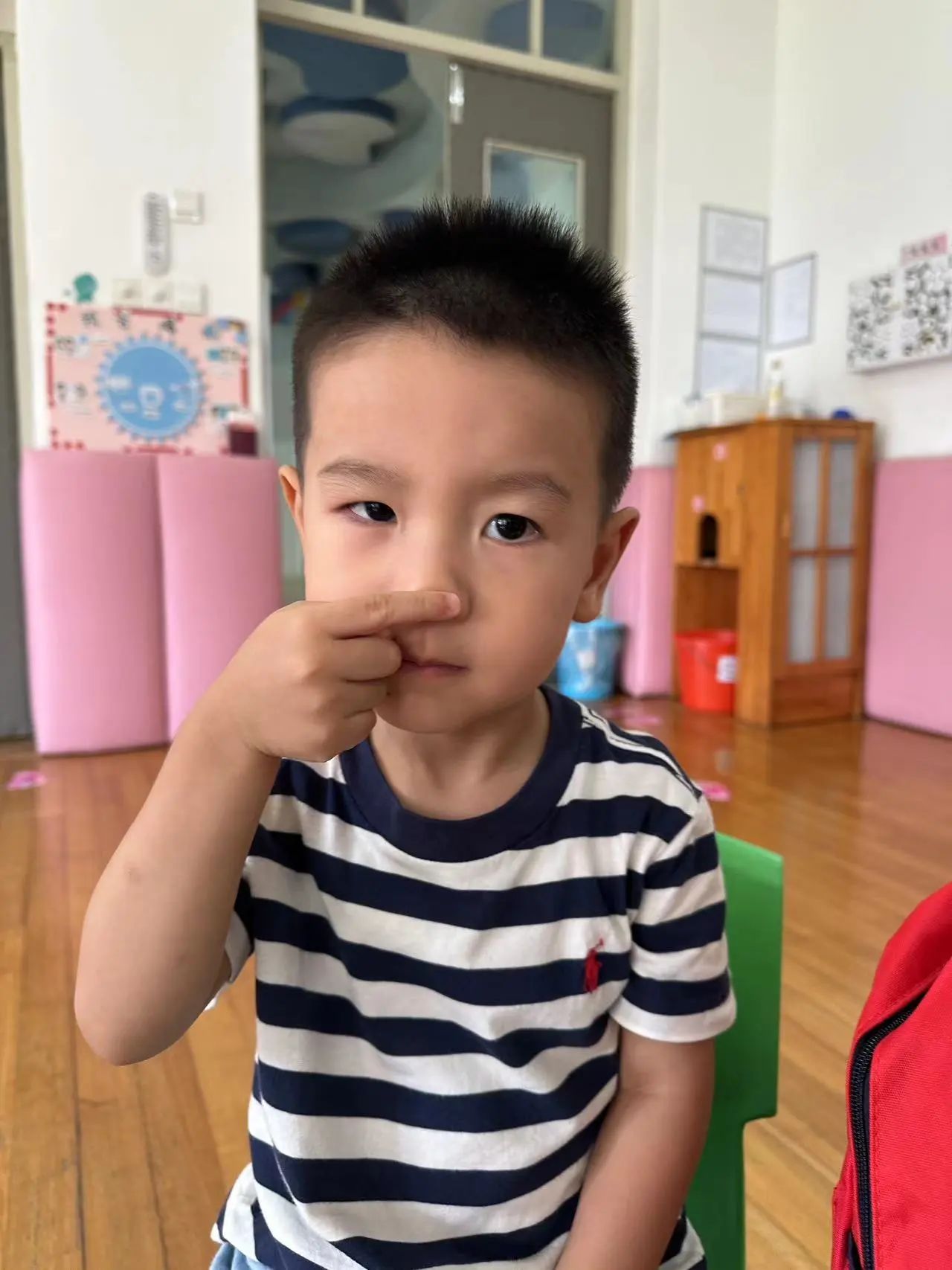 0921_100159_208.jpg 0921_100159_208.jpg