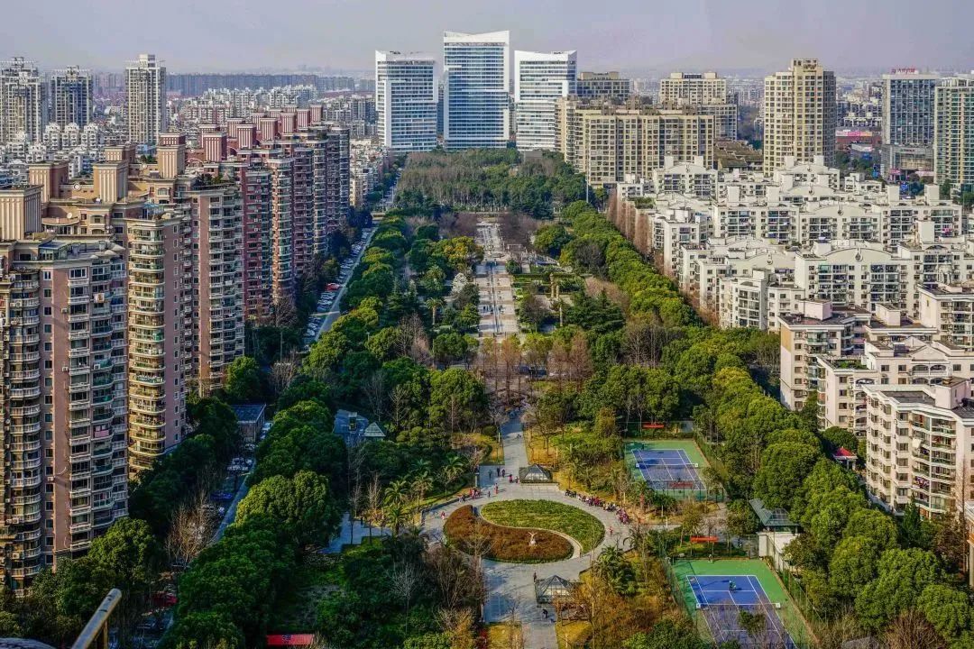 0925_092949_508.jpg 0925_092949_508.jpg