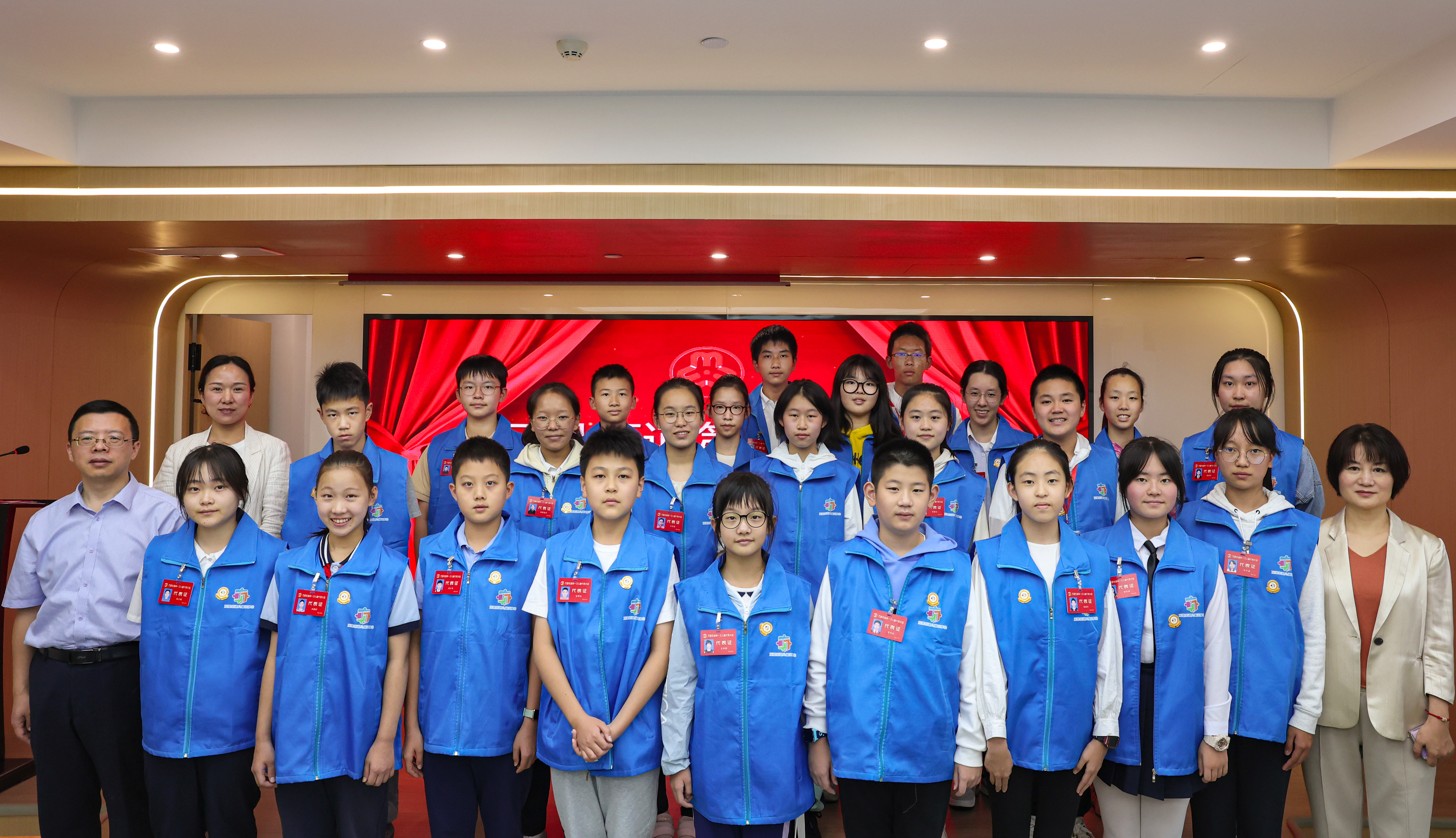 1007_141437_902.jpg 1007_141437_902.jpg