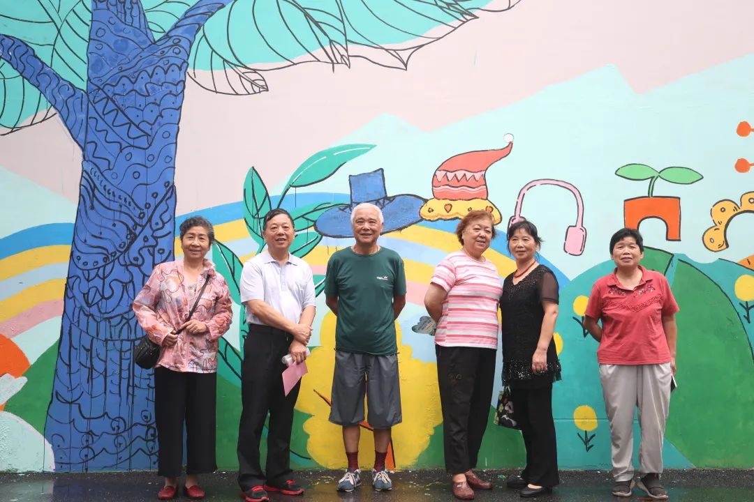 1019_093047_451.jpg 1019_093047_451.jpg