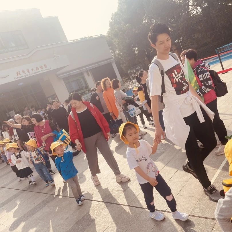 1031_122122_623.jpg 1031_122122_623.jpg