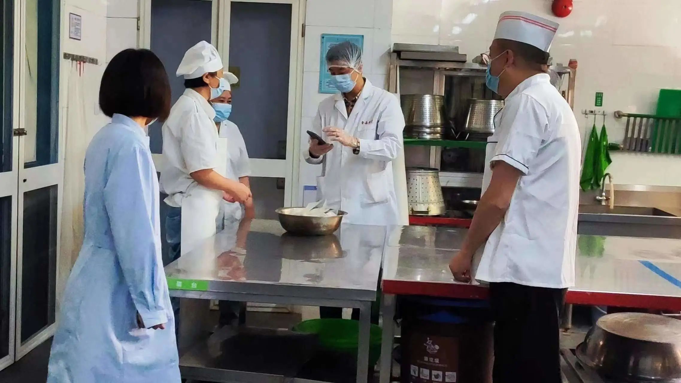 1031_125329_229.jpg 1031_125329_229.jpg