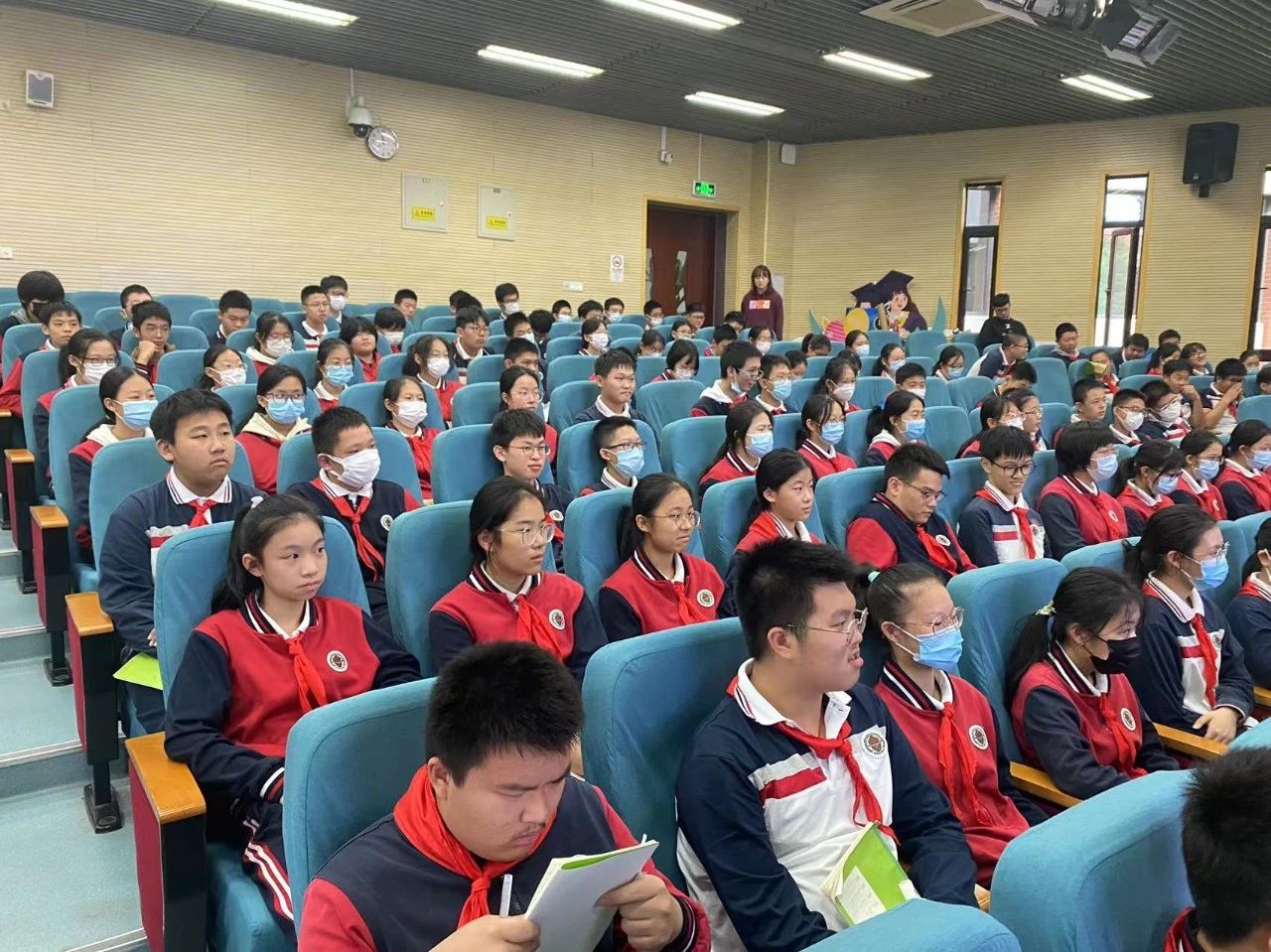 1129_142914_599.jpg 1129_142914_599.jpg