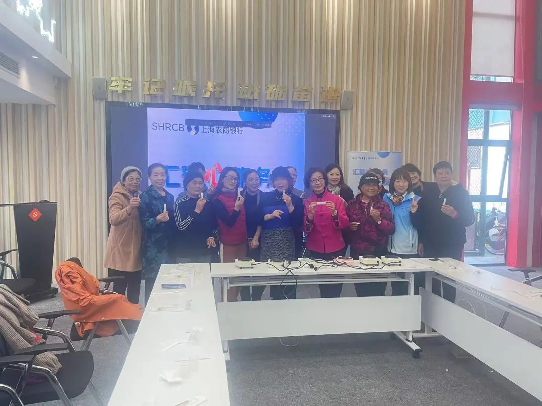 1221_105032_528.jpg 1221_105032_528.jpg