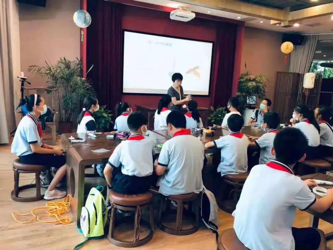 0726_142526_822.jpg 0726_142526_822.jpg