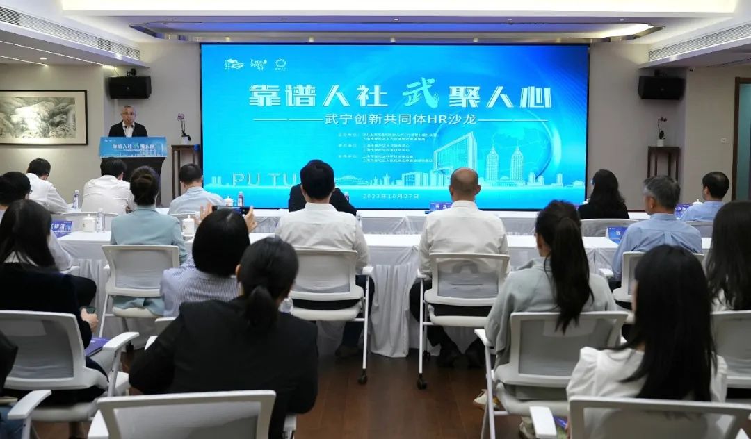 1030_095642_741.jpg 1030_095642_741.jpg