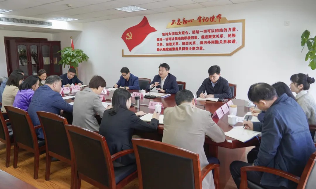 0419_082634_334.jpg 0419_082634_334.jpg