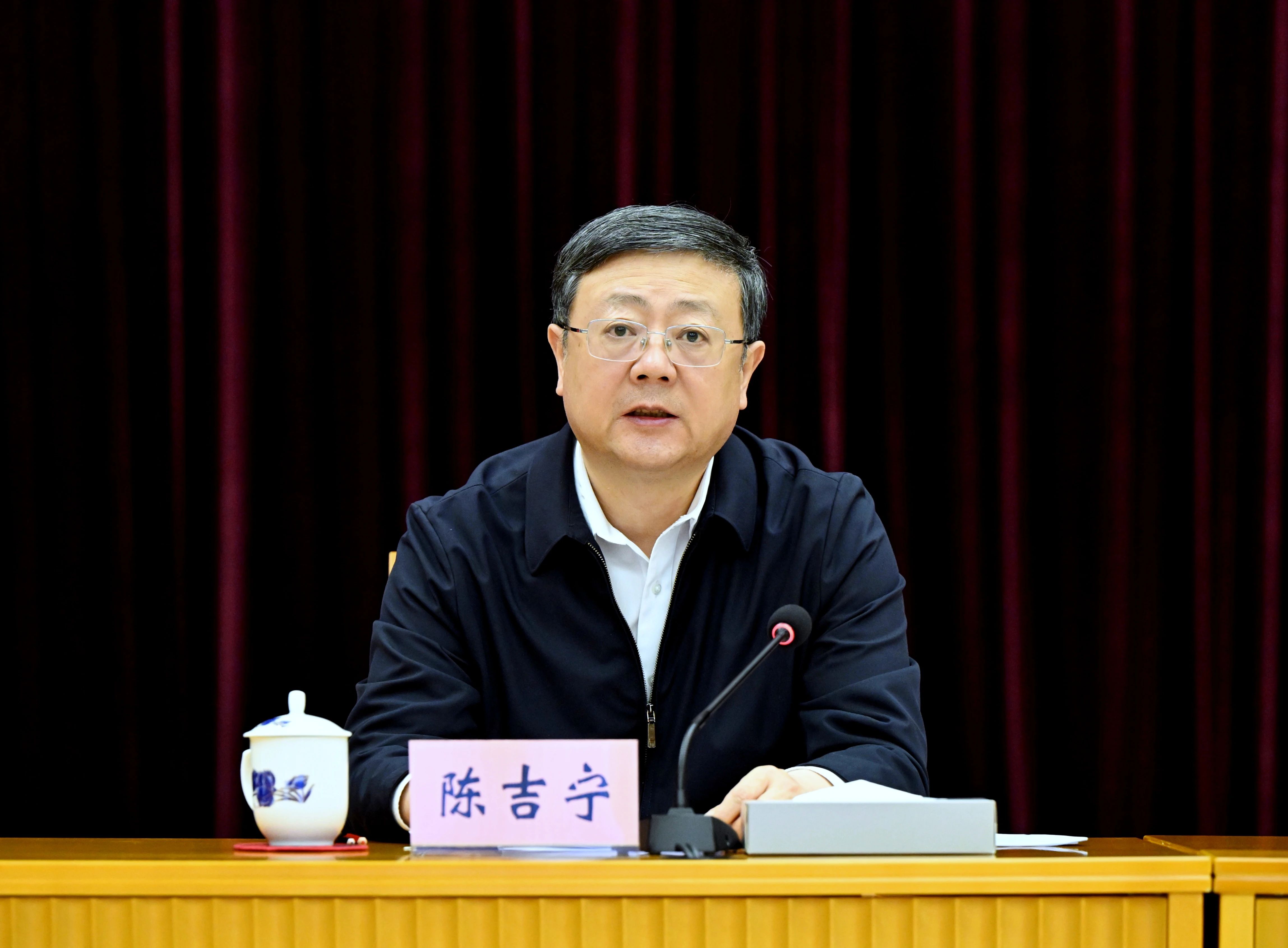 0510_153521_952.jpg 0510_153521_952.jpg