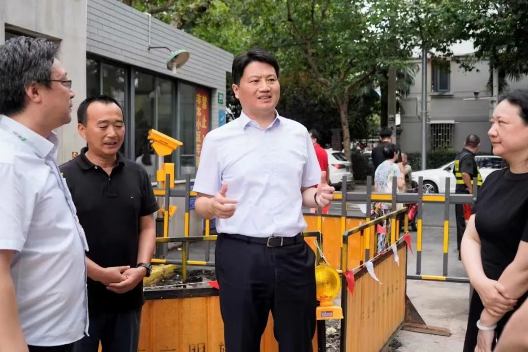 0626_090656_637.jpg 0626_090656_637.jpg