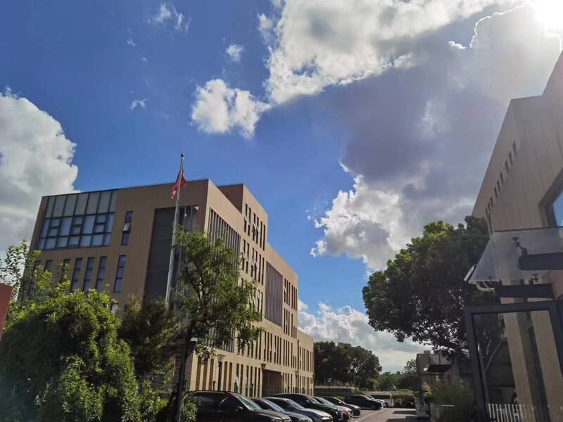 0802_141936_898.jpg 0802_141936_898.jpg