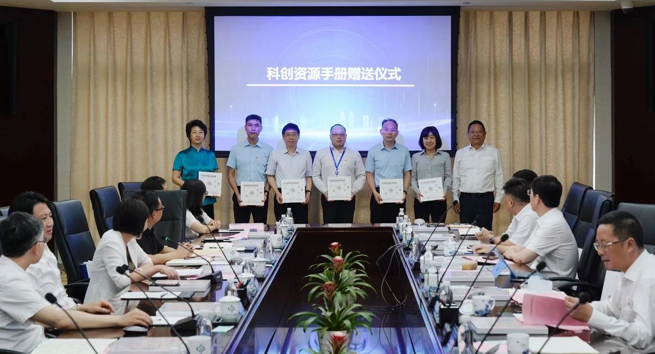 0823_081453_857.jpg 0823_081453_857.jpg