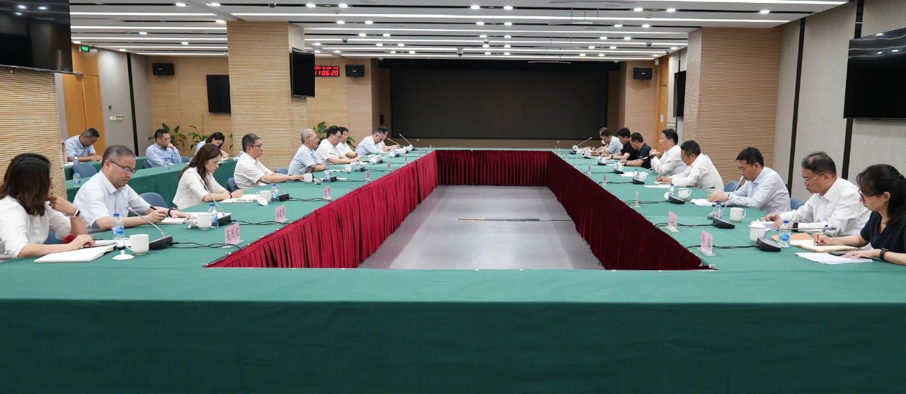 0824_093246_949.jpg 0824_093246_949.jpg