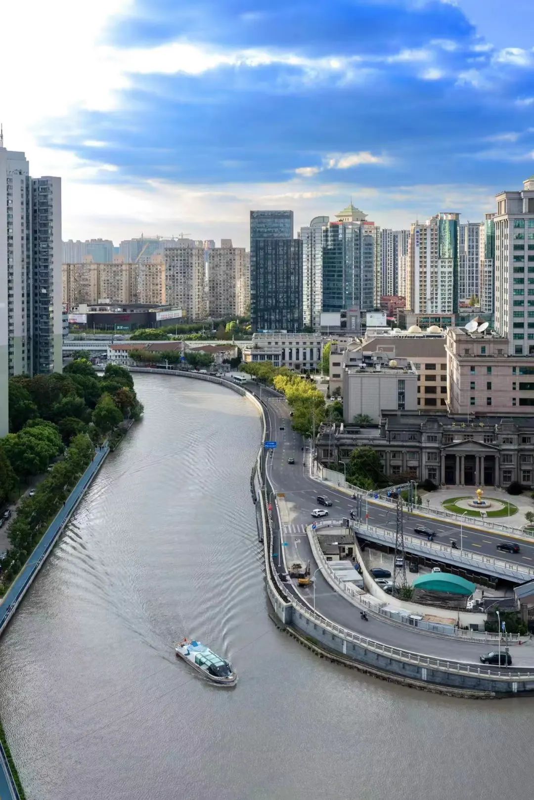 0914_153441_225.jpg 0914_153441_225.jpg