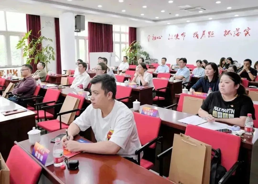 1013_130616_172.jpg 1013_130616_172.jpg