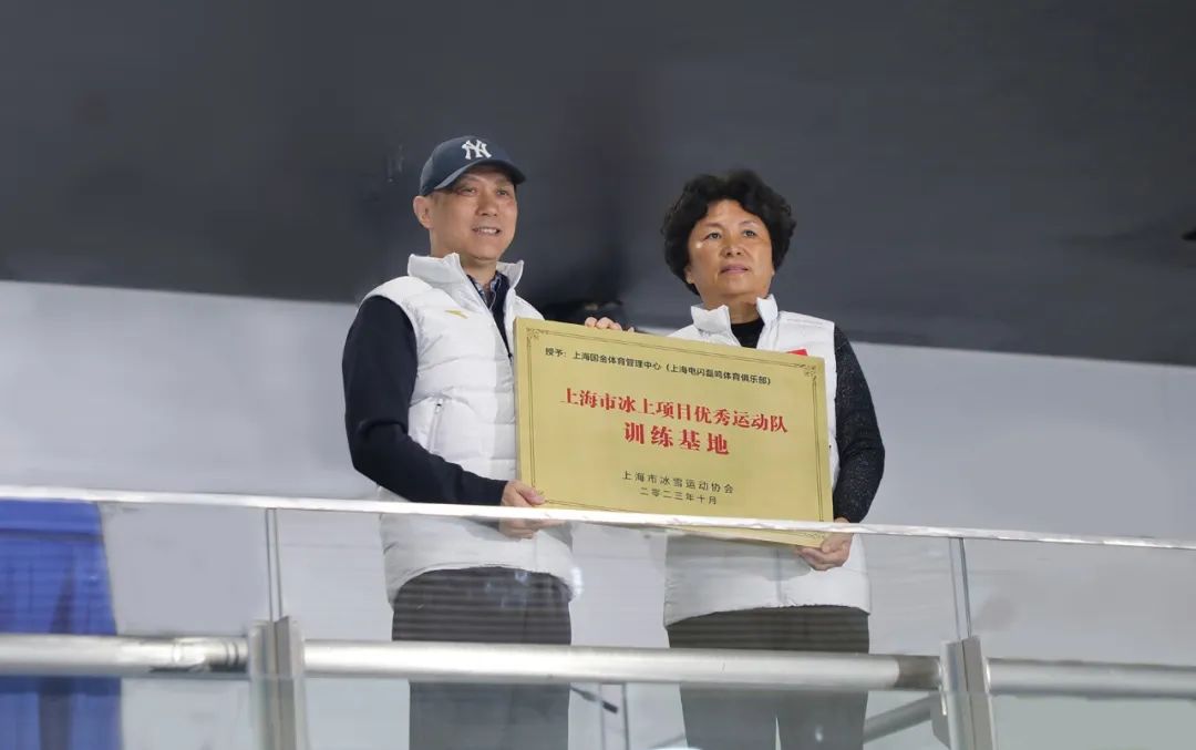 1016_091050_505.jpg 1016_091050_505.jpg