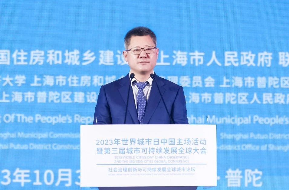 1031_100759_259.jpg 1031_100759_259.jpg