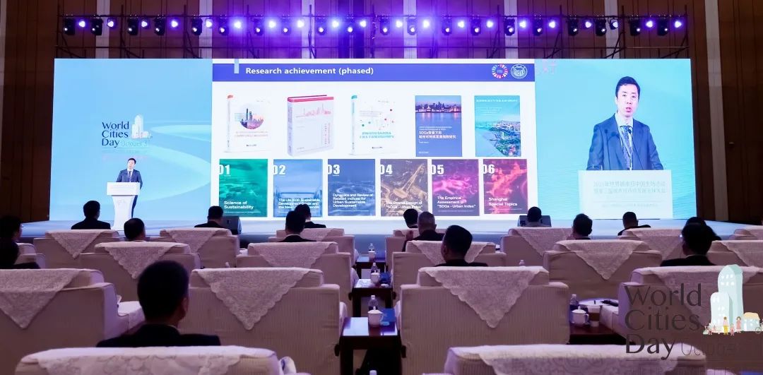 1031_100832_883.jpg 1031_100832_883.jpg