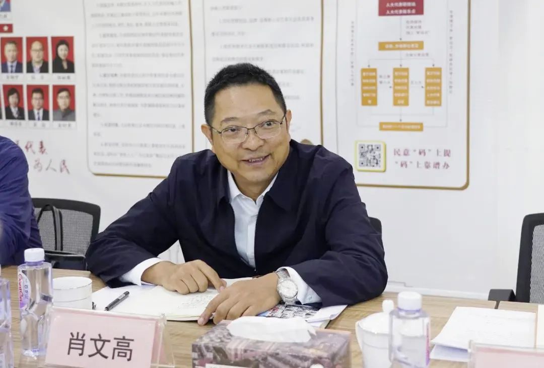 1110_090547_817.jpg 1110_090547_817.jpg