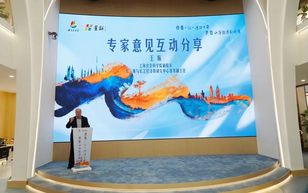 1130_084122_766.jpg 1130_084122_766.jpg