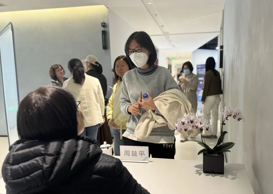 1213_140527_704.jpg 1213_140527_704.jpg