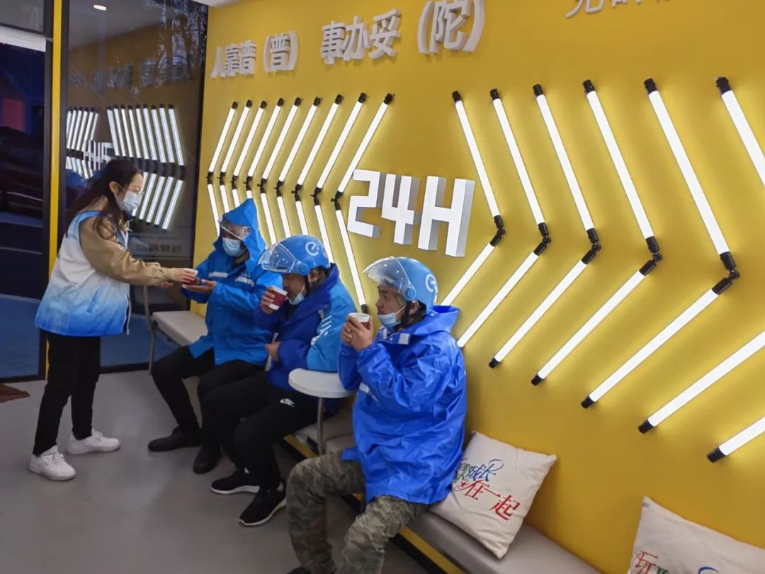 1220_085647_266.png 1220_085647_266.png