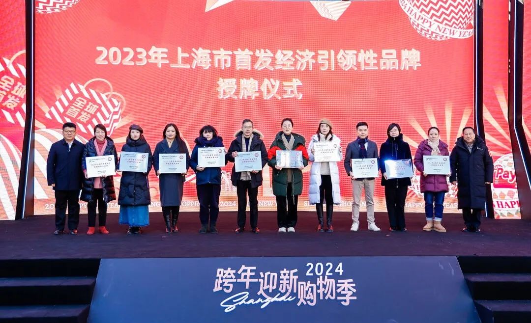 1225_082624_827.jpg 1225_082624_827.jpg