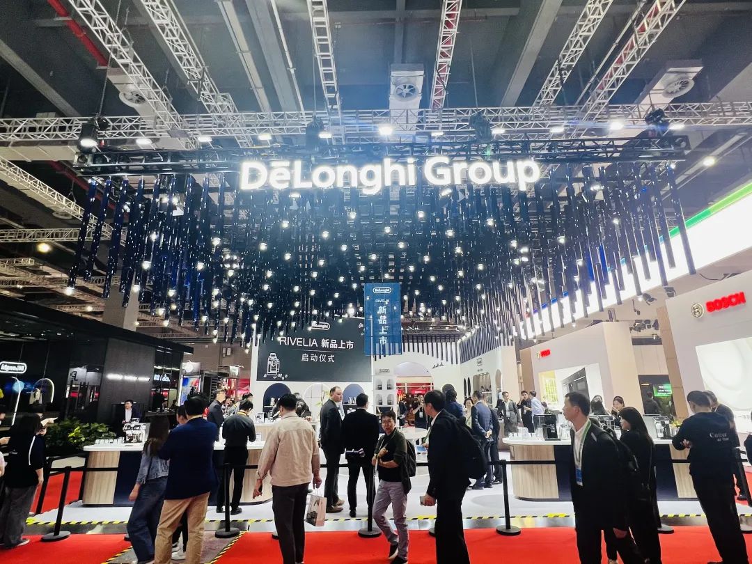 0109_125204_340.jpg 0109_125204_340.jpg