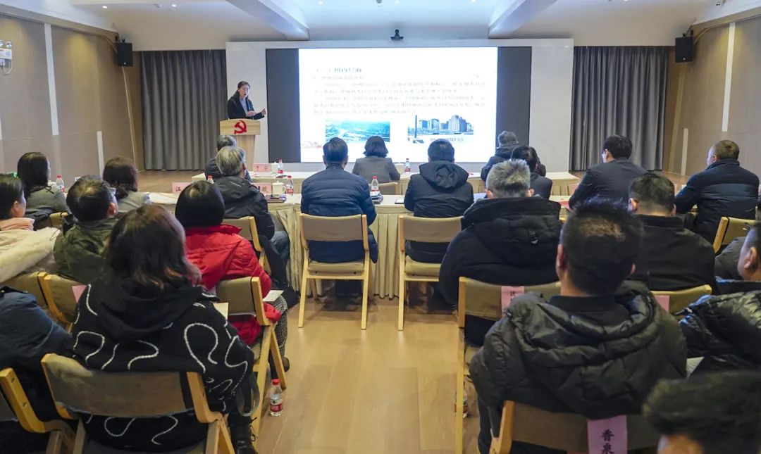 0124_090337_749.jpg 0124_090337_749.jpg