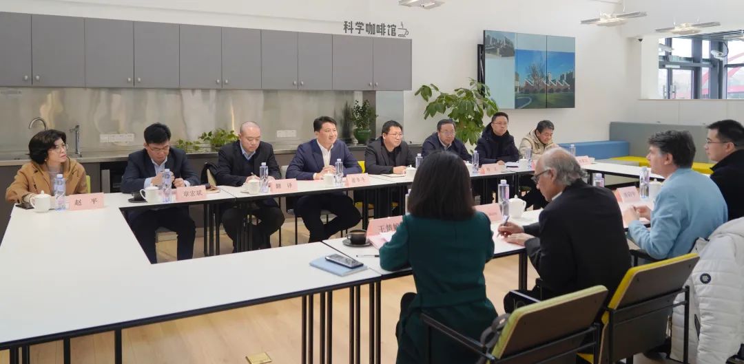 0130_080731_982.jpg 0130_080731_982.jpg