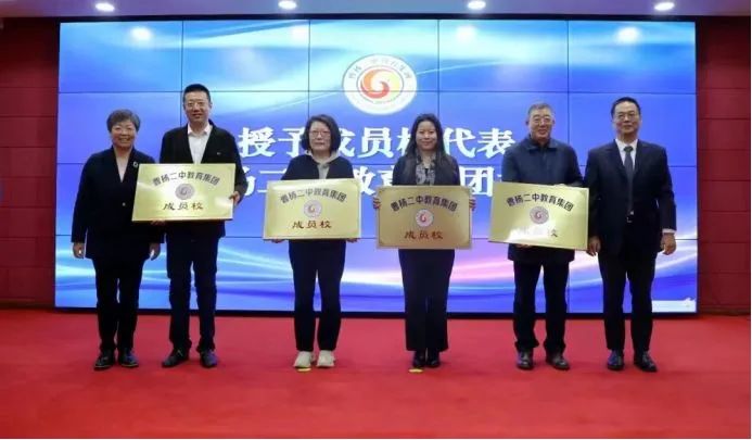 0223_083524_883.jpg 0223_083524_883.jpg