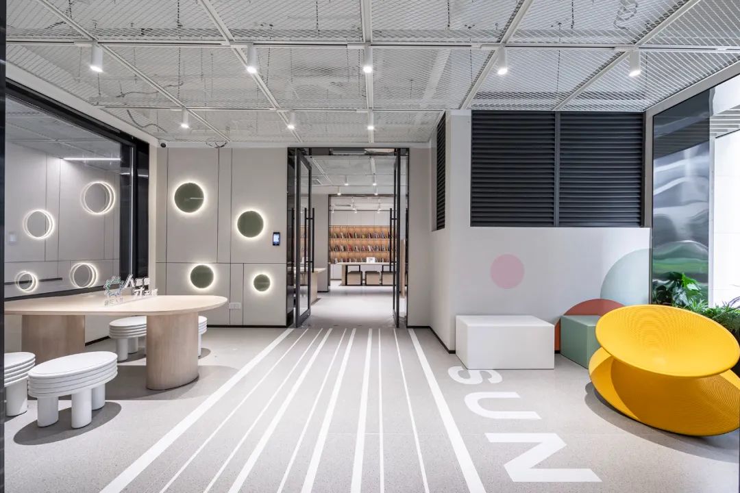 0227_080744_846.jpg 0227_080744_846.jpg