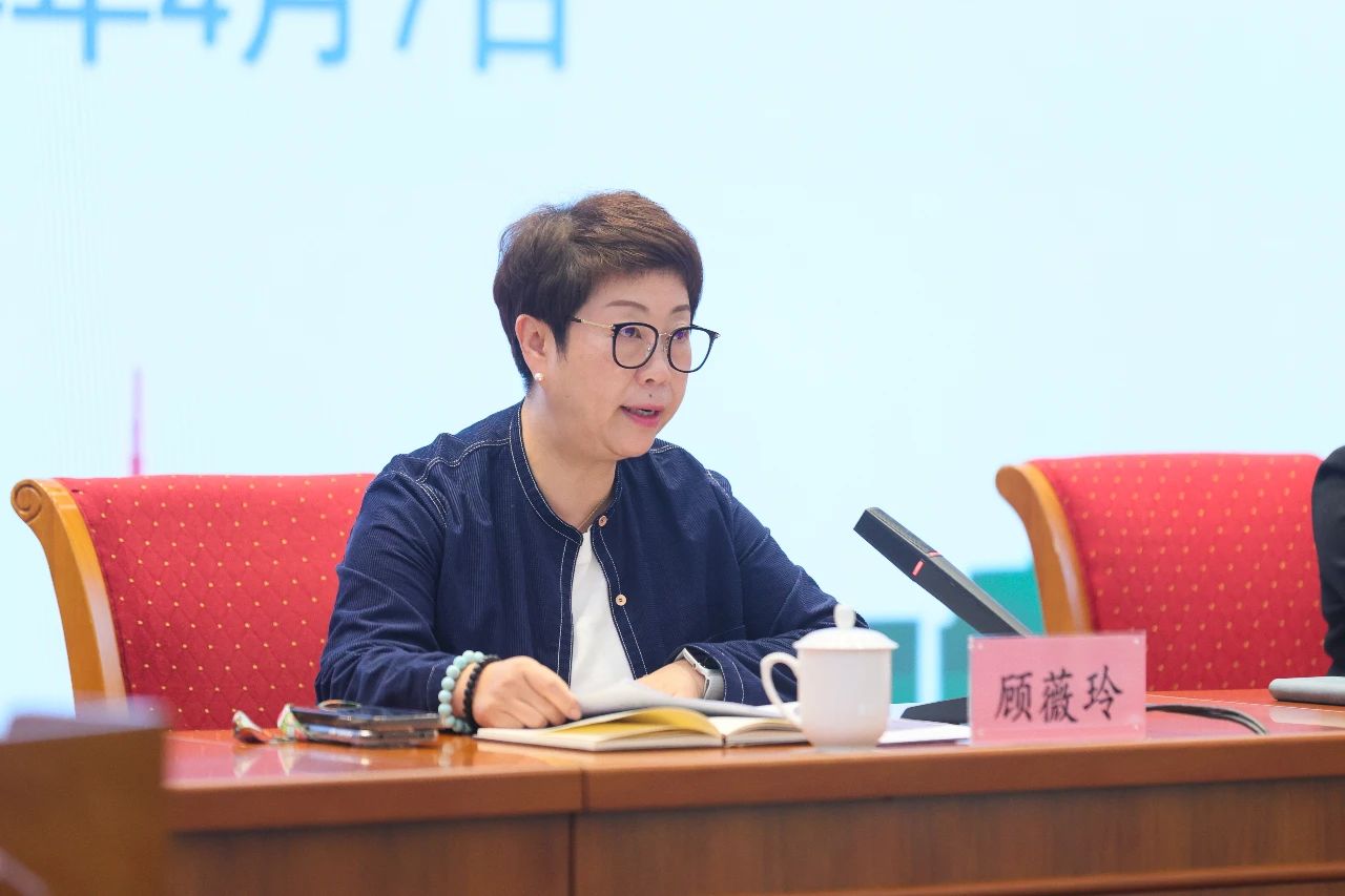 0408_125729_115.jpg 0408_125729_115.jpg