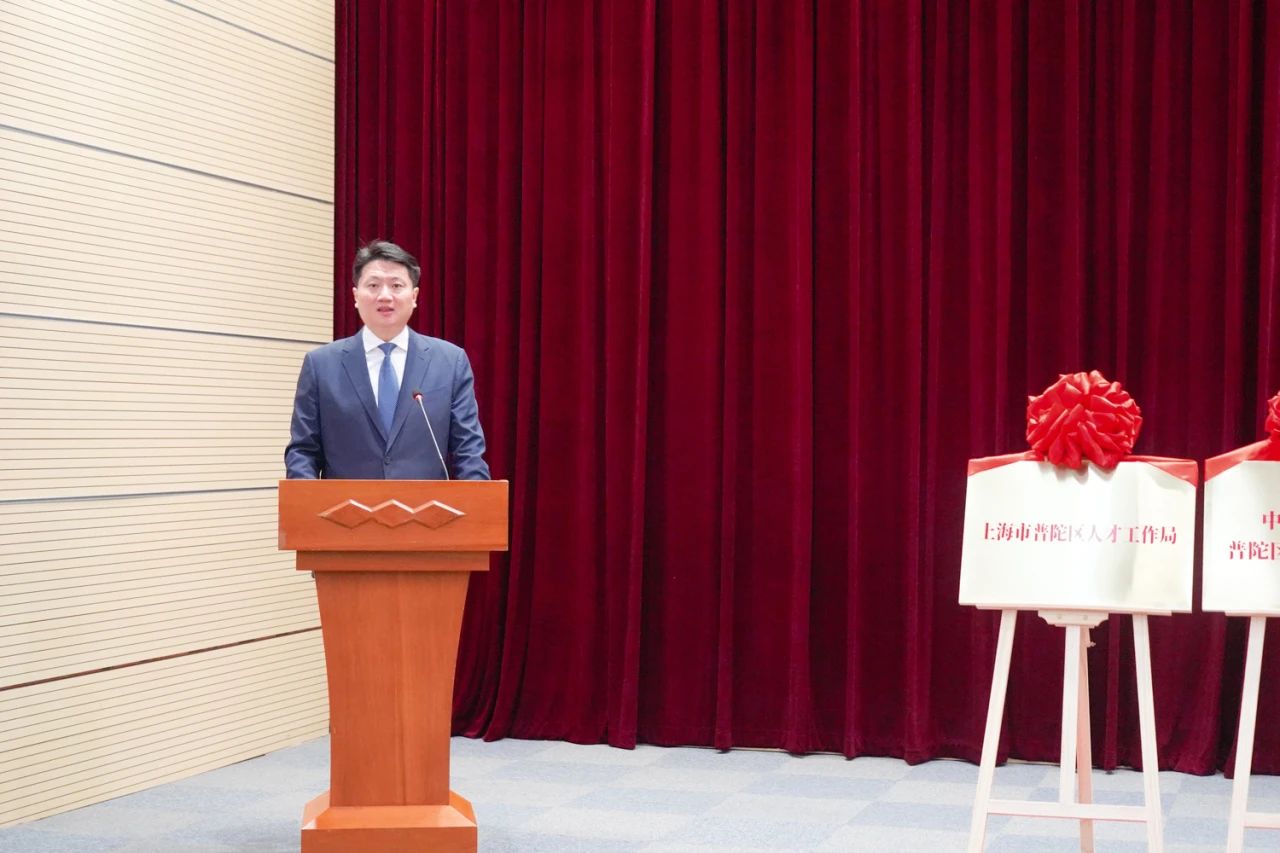 0423_082223_530.jpg 0423_082223_530.jpg